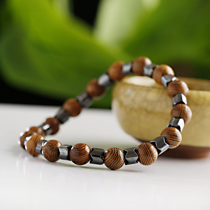 Bracelet en perles d'hématite géométriques Olivenorma