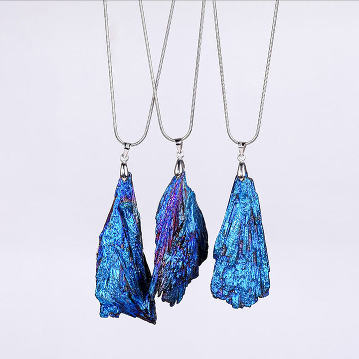 Collier en tourmaline noire naturelle à plumes bleues Olivenorma