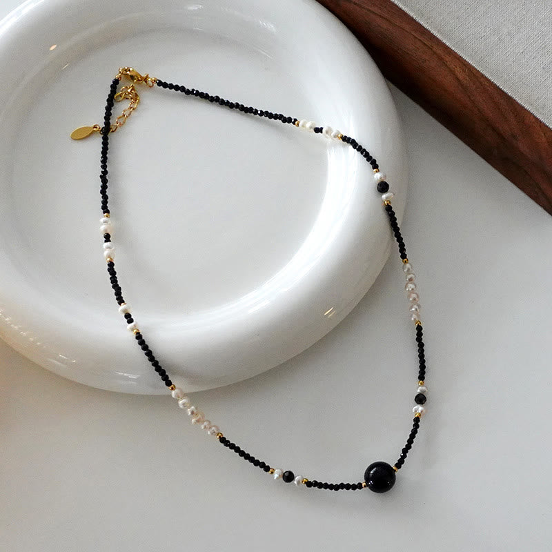 Collier de perles empilées en onyx noir naturel Olivenorma