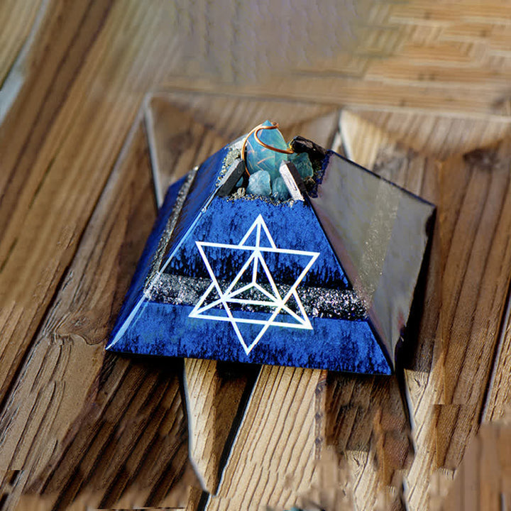 Pyramide d'orgone en cristal de cristal de Metatron's Cube de 14 cm d'Olivenorma