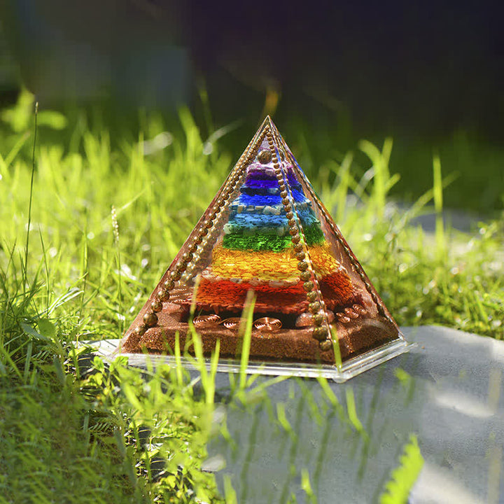 Bobine de cuivre d'énergie des chakras Olivenorma Pyramide orgone