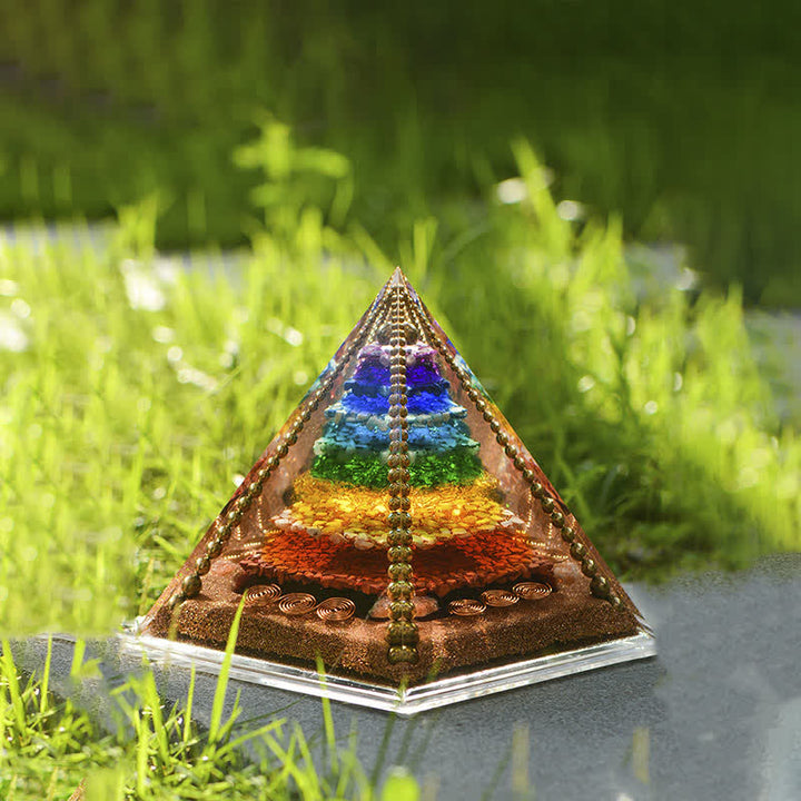 Bobine de cuivre d'énergie des chakras Olivenorma Pyramide orgone