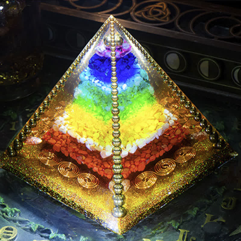 Bobine de cuivre d'énergie des chakras Olivenorma Pyramide orgone
