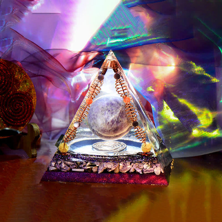 Pyramide d'orgone à boule d'énergie en améthyste Olivenorma de 15 cm