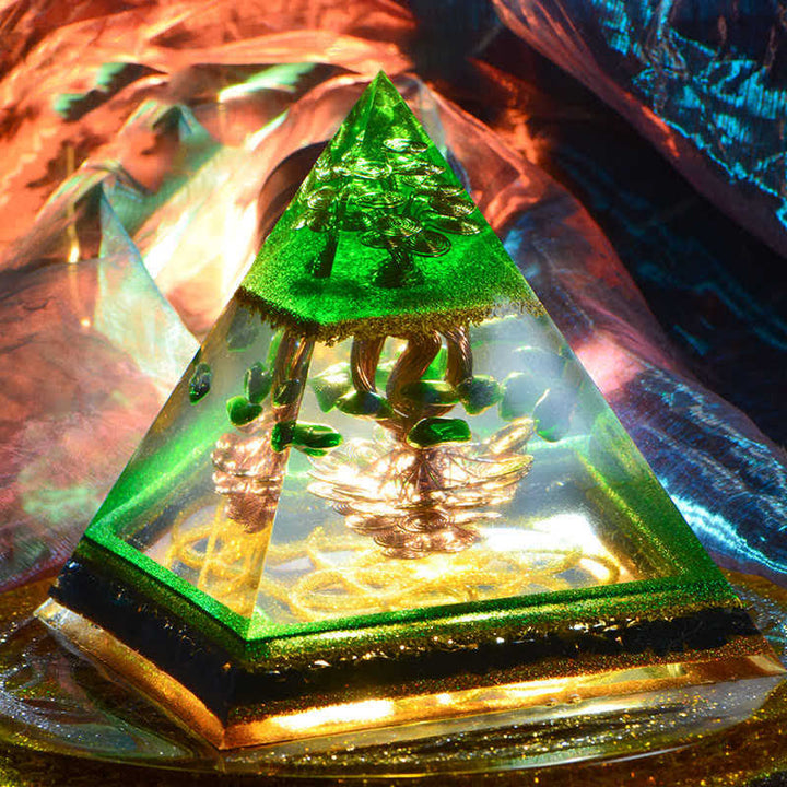 Arbre inversé à double hélice cosmique d'Olivenorma, pyramide orgone