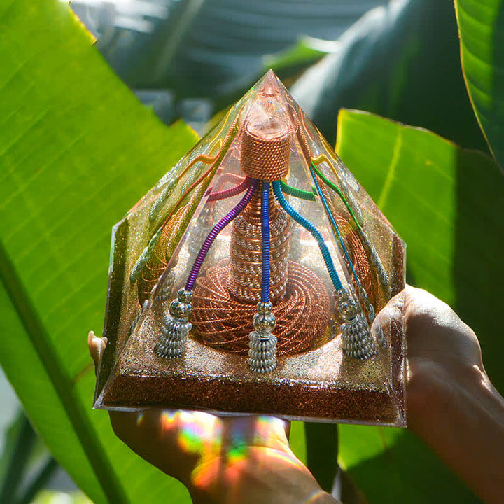 Générateur d'énergie en fil de cuivre à 7 couleurs Olivenorma Pyramide orgone