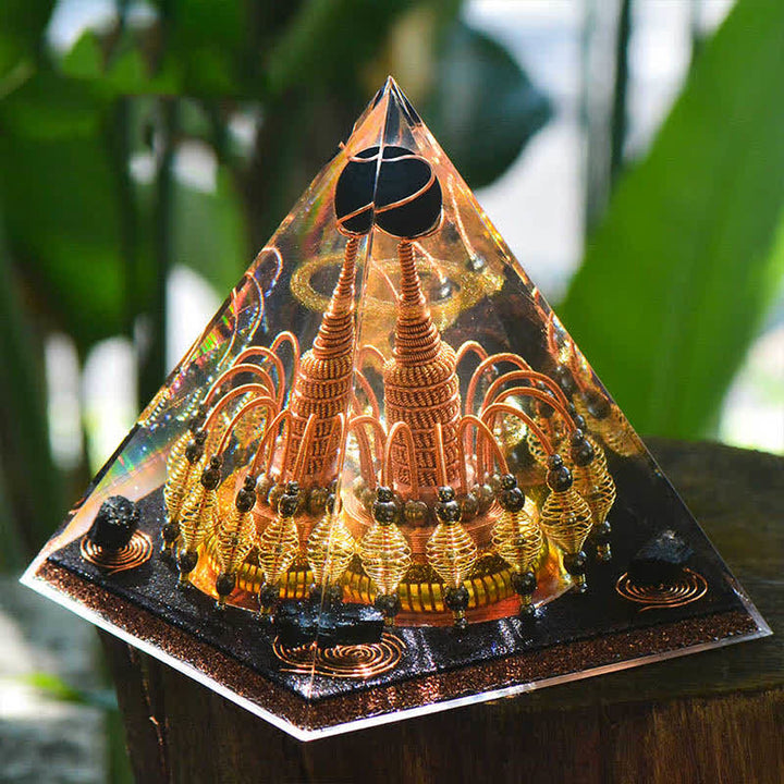 Pyramide d'orgone en cristal noir Olivenorma « Seigneur de la nuit noire dorée »