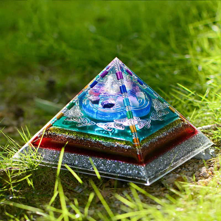 Tour d'énergie en cristal de cuivre Olivenorma Pyramide d'orgone