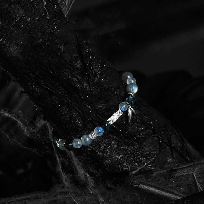 Bracelet en perles d'œil de tigre bleu en pierre de lune Olivenorma