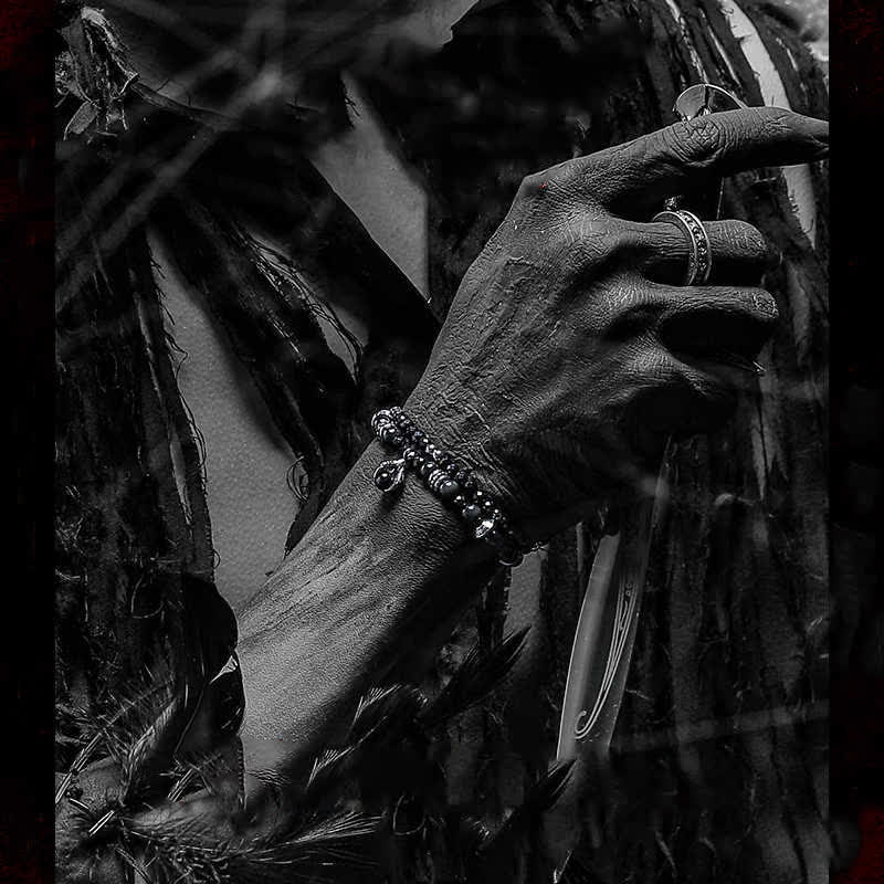 Bracelet pendentif en forme de griffe du diable avec perles d'obsidienne argentée Olivenorma