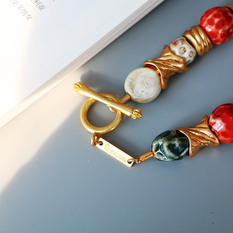 Collier de perles en céramique et pierre naturelle irrégulière Olivenorma