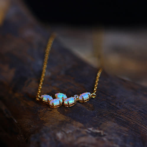 Collier pendentif feuille d'opale bleue Olivenorma