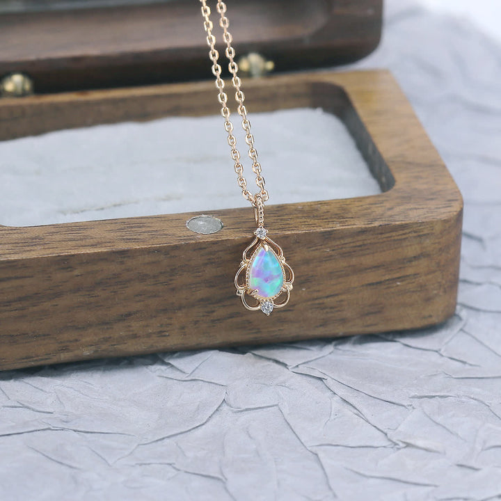 Collier en argent sterling avec opale naturelle de style vintage Olivenorma