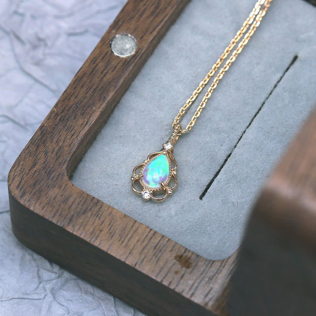 Collier en argent sterling avec opale naturelle de style vintage Olivenorma