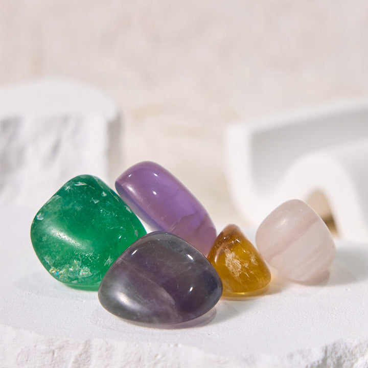 Pierre roulée en fluorite arc-en-ciel véritable et brute Olivenorma