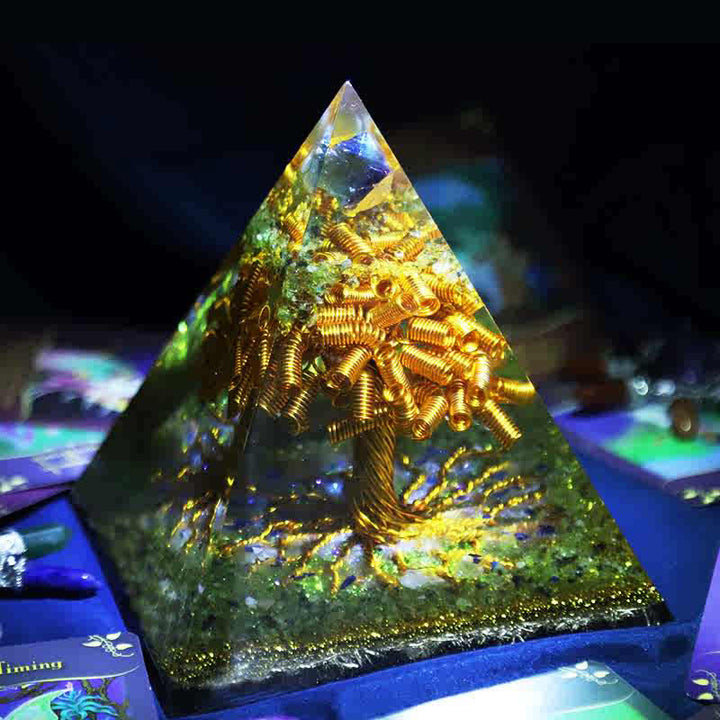 Olivenorma Fluorite Péridot Or Fil de Cuivre Arbre Orgone Pyramide