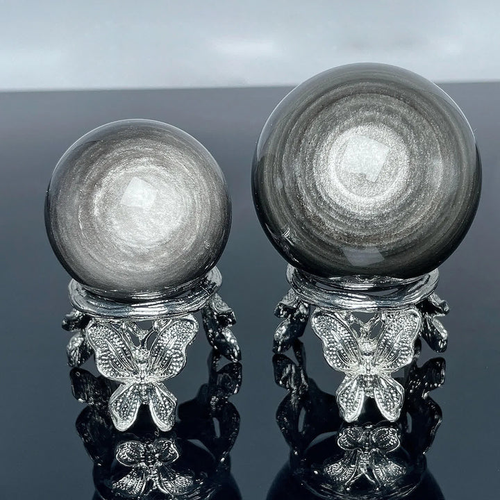 Sphère de cristal d'obsidienne argentée naturelle Olivenorma