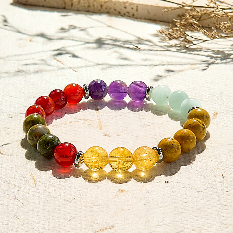 Bracelet Olivenorma en perles de 8 mm avec cinq pierres naturelles