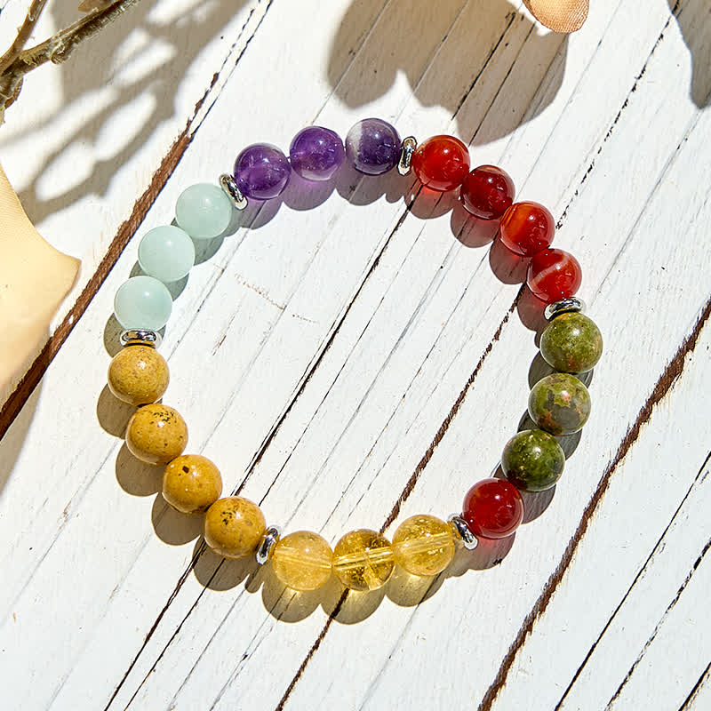 Bracelet Olivenorma en perles de 8 mm avec cinq pierres naturelles