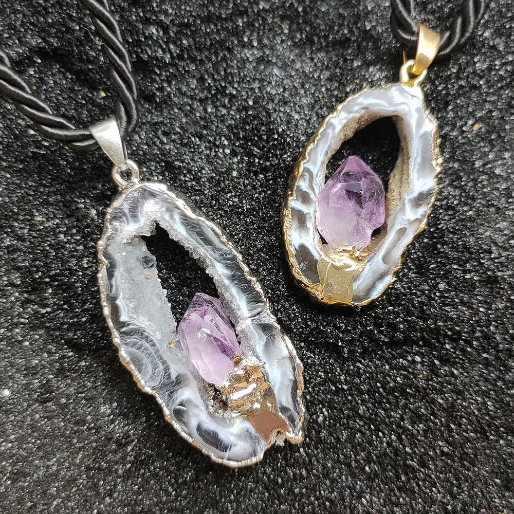 Collier avec pendentif en cristal d'agate blanche et améthyste Olivenorma