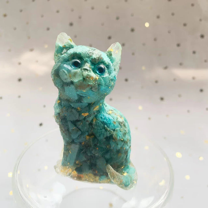 Décoration en pierre précieuse en résine cristalline Olivenorma représentant un chat debout