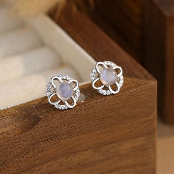Boucles d'oreilles à tige en argent 925 avec croix en pierre de lune Olivenorma