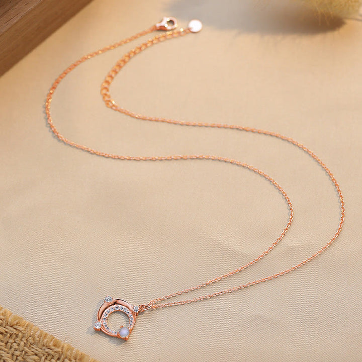 Collier avec pendentif croissant de lune en pierre de lune naturelle Olivenorma