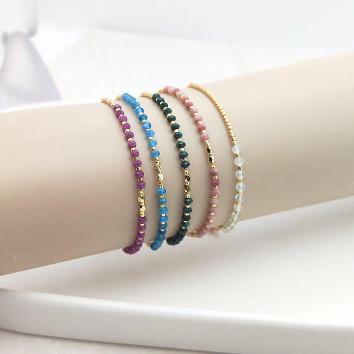 Bracelet Olivenorma en petites perles de cristal naturel