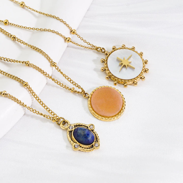 Collier avec pendentif étoile à huit branches en pierre naturelle Olivenorma