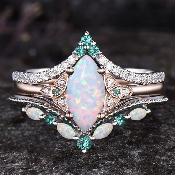 Ensemble de bagues de promesse Olivenorma Eternal Glow Opal