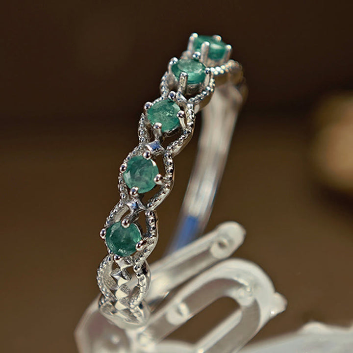 Bague vintage en diamant et émeraude naturelle Olivenorma