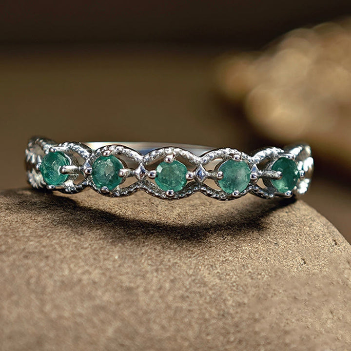 Bague vintage en diamant et émeraude naturelle Olivenorma