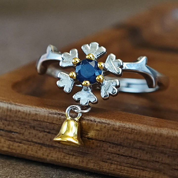 Bague en argent sterling en forme de cloche avec flocon de neige et saphir Olivenorma