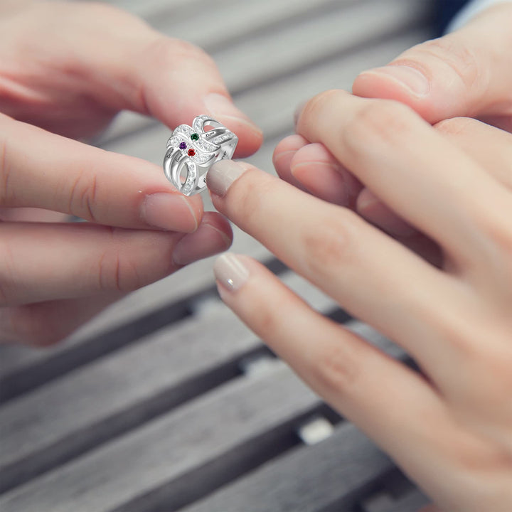 Bague noeud ruban gravée avec noms personnalisés et pierres de naissance Olivenorma