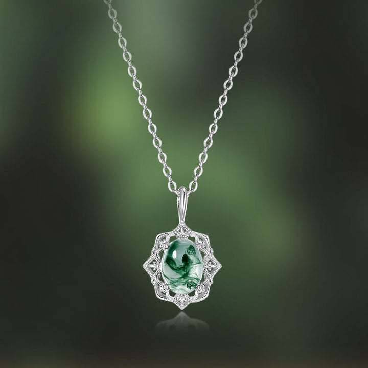 Collier pendentif sculpté vintage en agate mousse naturelle Olivenorma