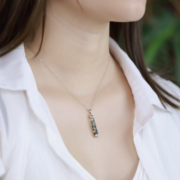 Collier pendentif cylindrique en agate mousse naturelle Olivenorma