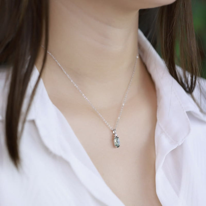 Collier avec pendentif hexagonal en agate mousse et zircon blanc Olivenorma - image 1