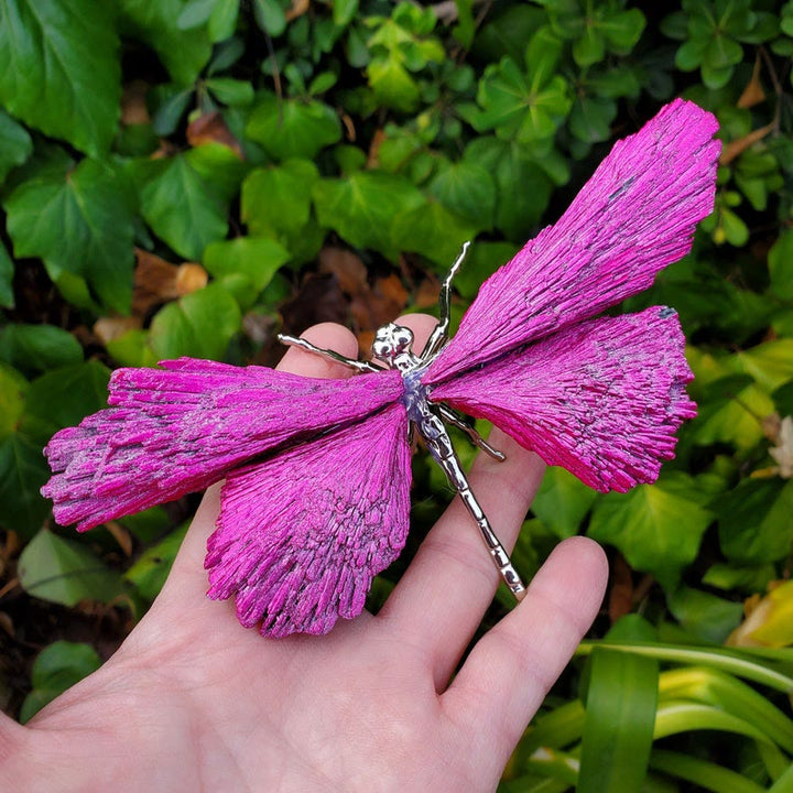 Décoration en pierre précieuse de libellule en tourmaline rose rouge électroplaquée Olivenorma
