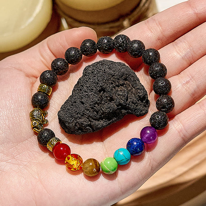 Bracelet de perles avec pendentif éléphant chakra en pierre de lave Olivenorma