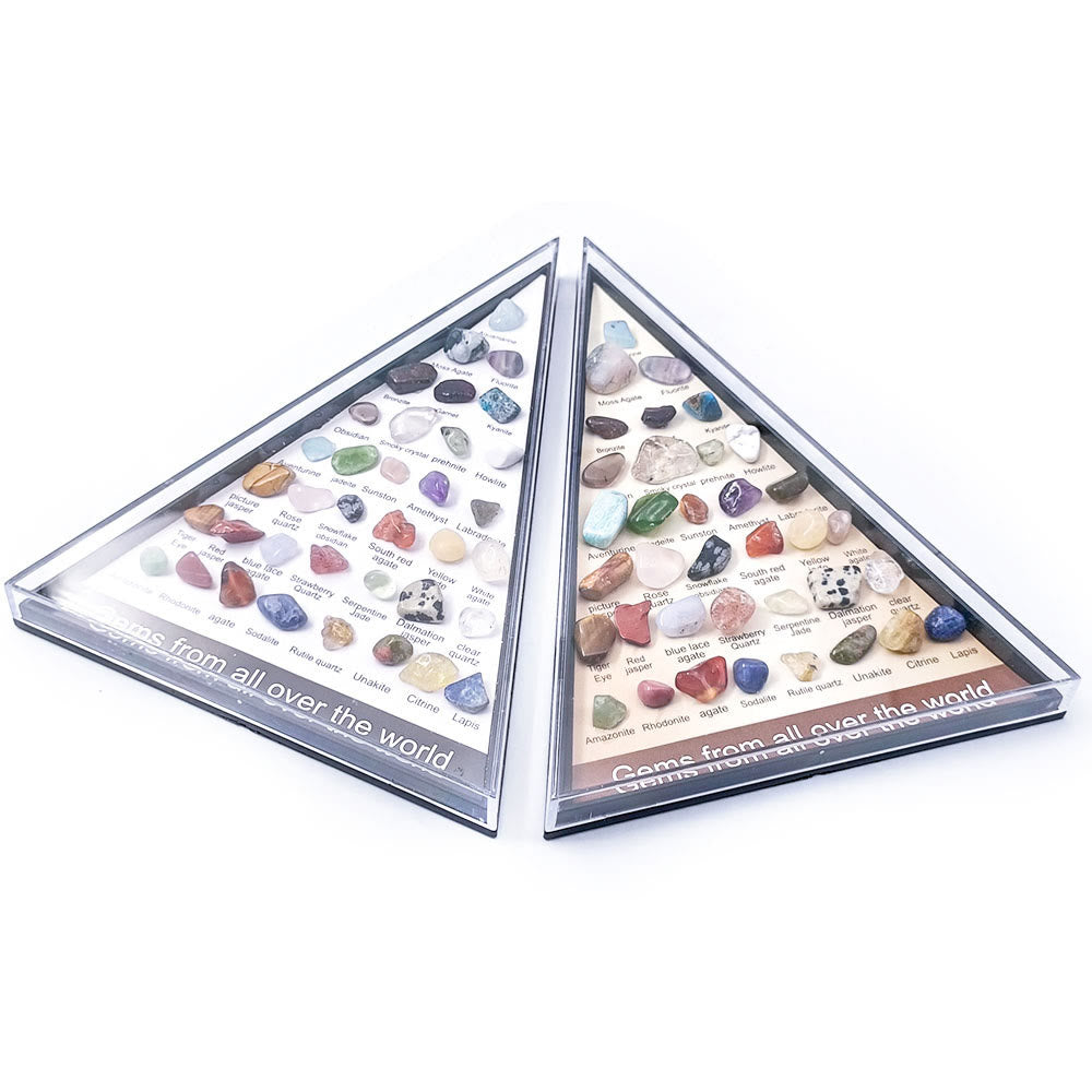 Ensemble de 36 spécimens minéraux triangulaires ornementaux Olivenorma