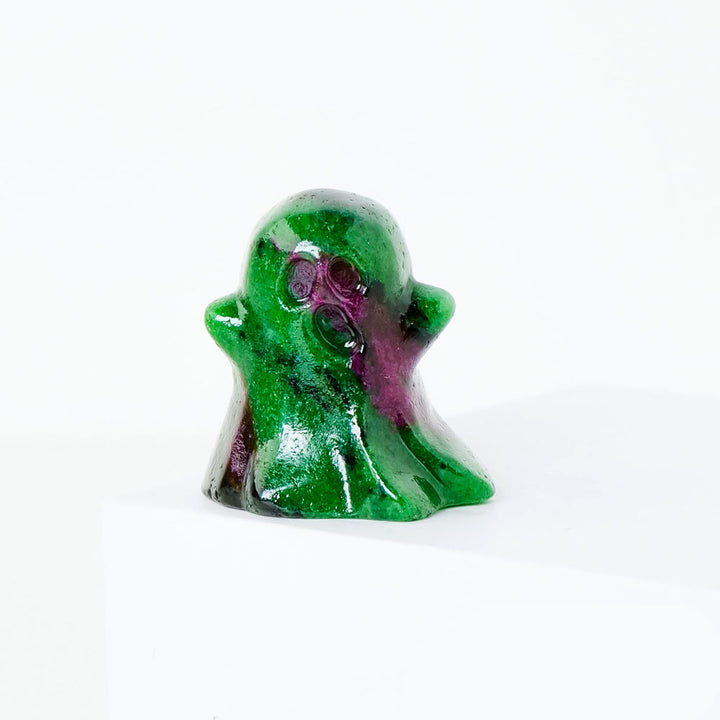 Décoration en pierre précieuse sculptée fantôme en cristal naturel Olivenorma de 3 cm