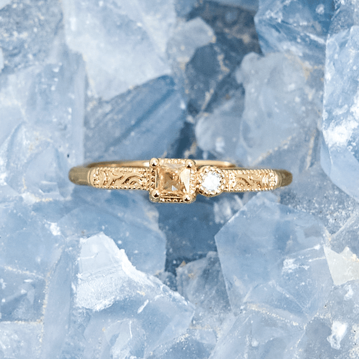 Bague simple Olivenorma en zircon blanc et citrine à coupe carrée