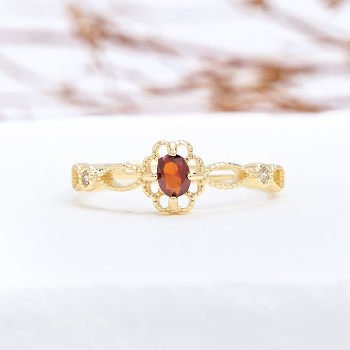 Bague grenat sculptée creuse vintage Olivenorma