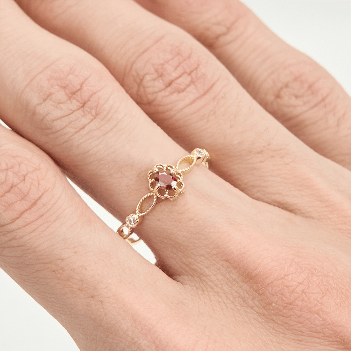 Bague grenat sculptée creuse vintage Olivenorma