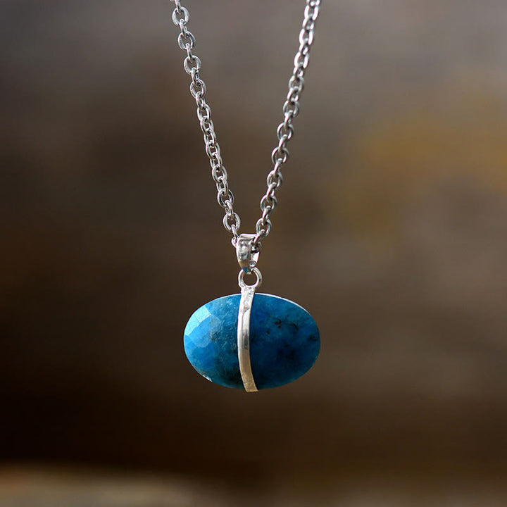 Collier avec pendentif en pierre naturelle ovale Olivenorma