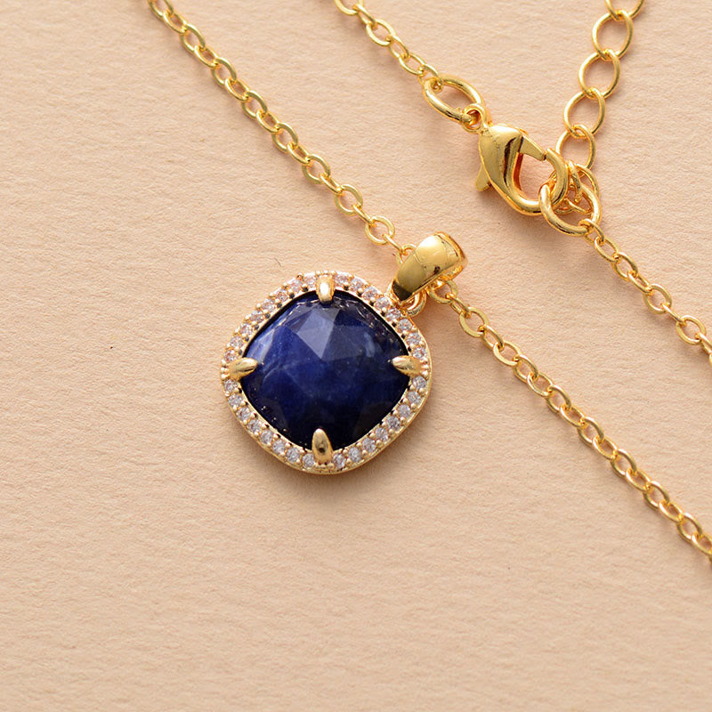 Collier avec pendentif en pierre naturelle à coupe carrée Olivenorma