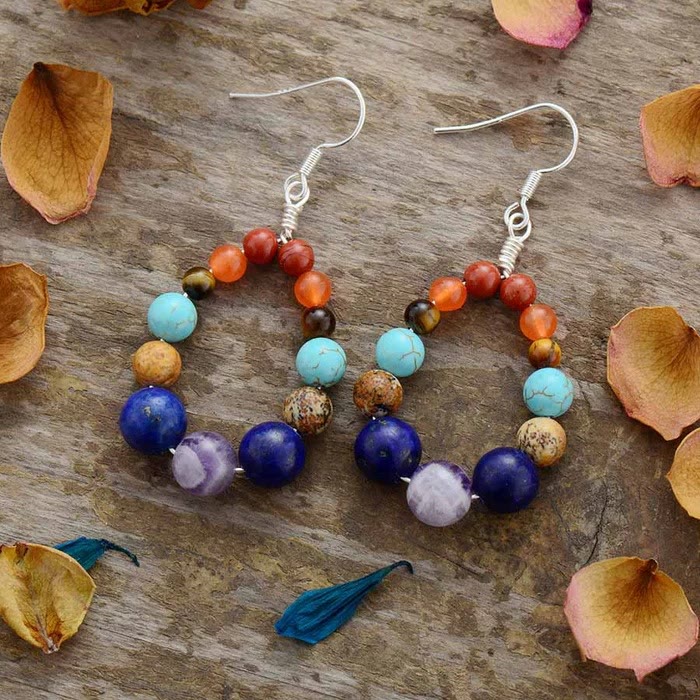 Boucles d'oreilles pendantes en perles de chakra 7 couleurs Olivenorma