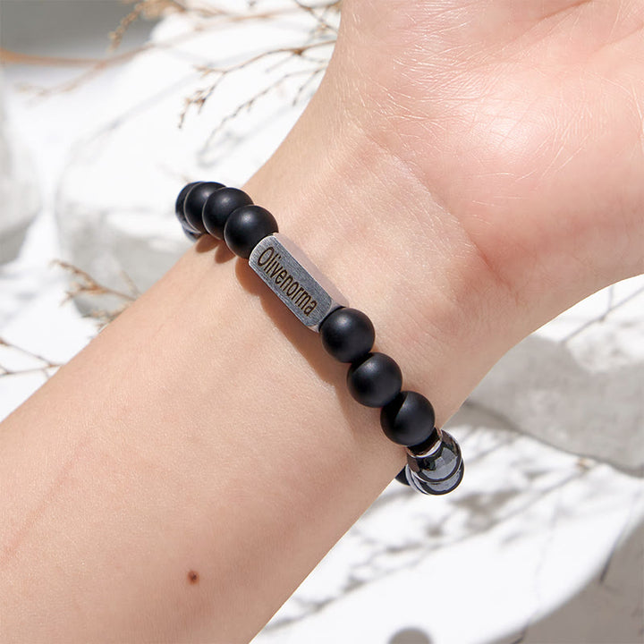 Bracelet gravé en perles d'onyx noir et hématite Olivenorma - image 1