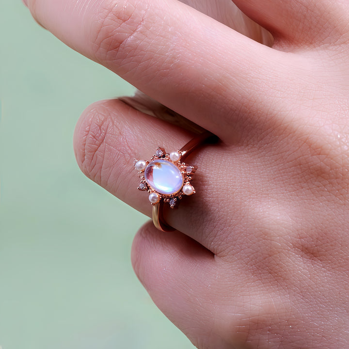 Bague style vintage en pierre de lune artificielle et perle d'eau douce Olivenorma