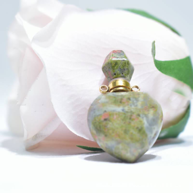 Collier diffuseur d'huiles essentielles en cristal Olivenorma Love Bottle